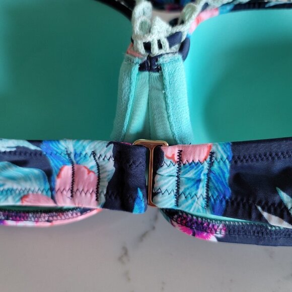 Shade & Shore floral bikini top - Picture 5 of 5